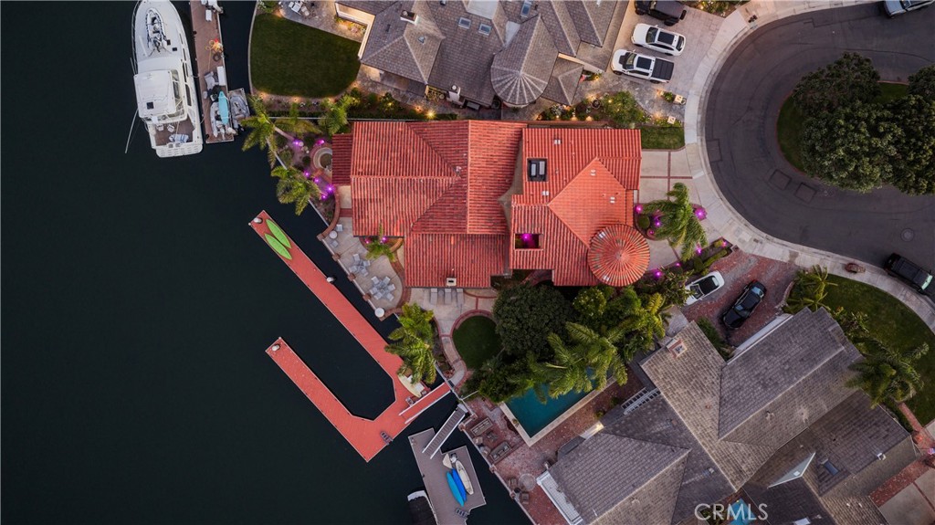 16932 Coral Cay