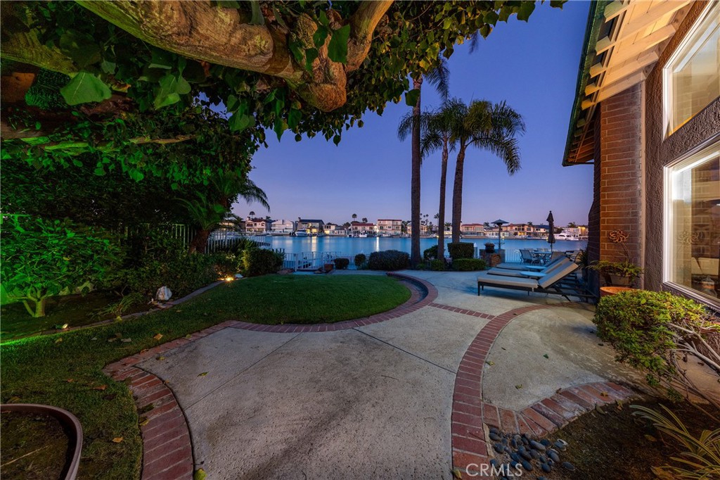 16932 Coral Cay