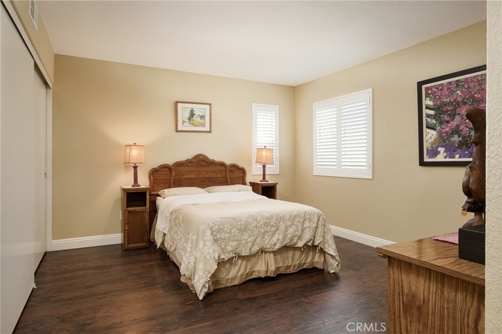 2163 Thyme