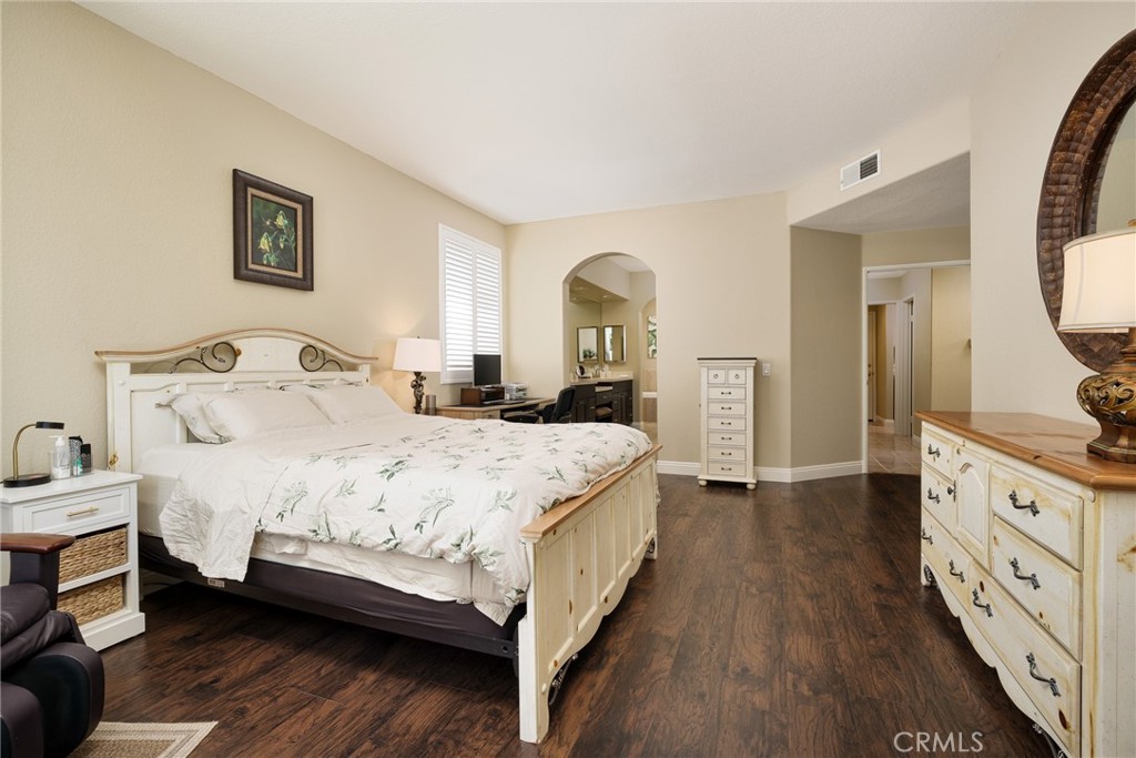 2163 Thyme