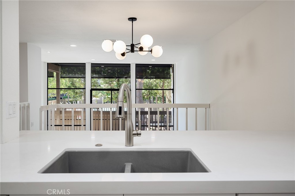 5116 Marina Pacifica N
