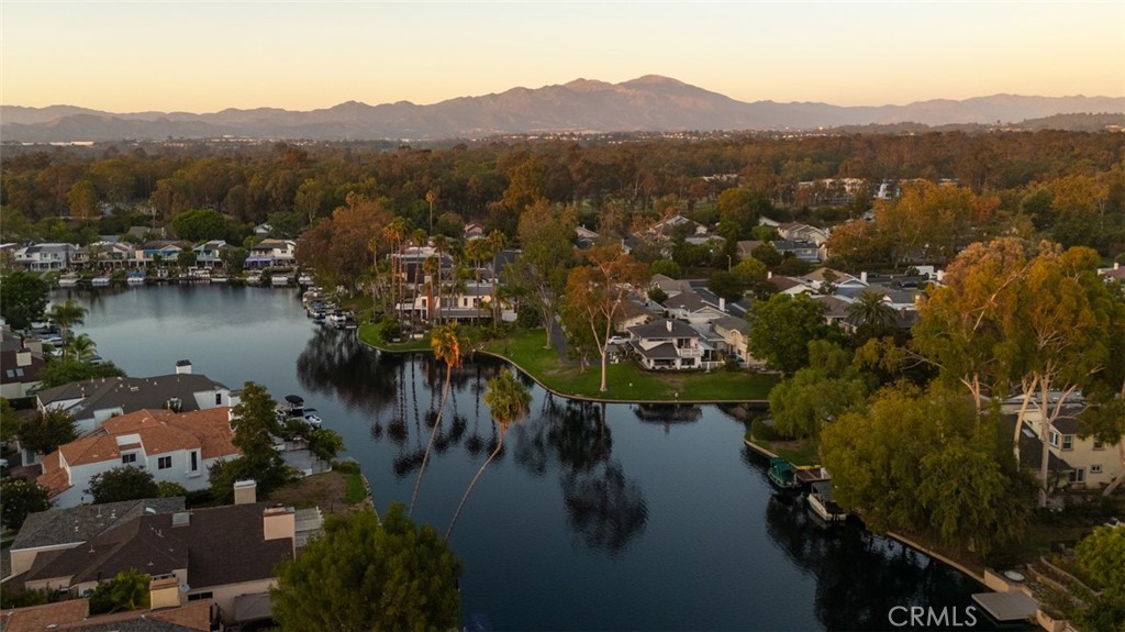 22627 Lakeside Lane