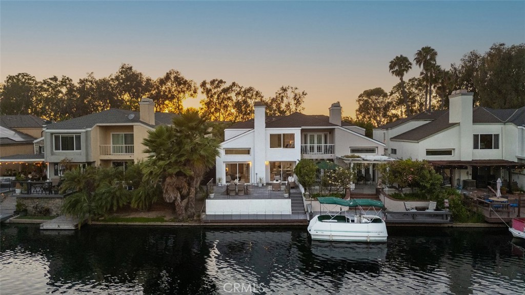 22627 Lakeside Lane