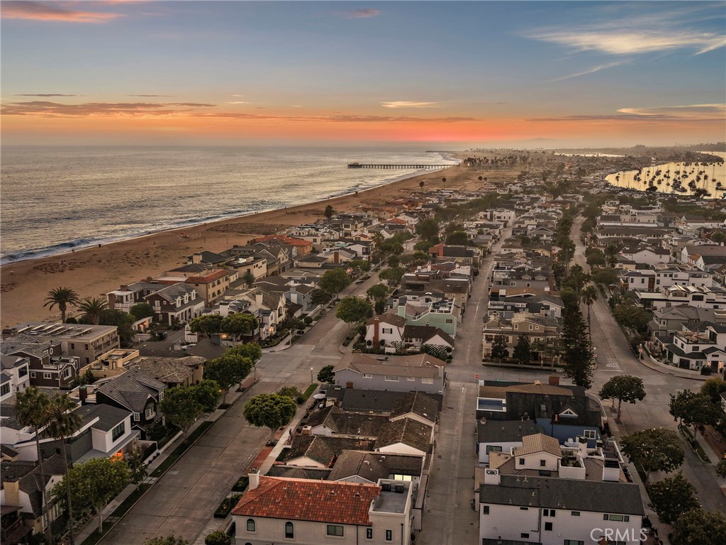 2012 E Ocean Boulevard