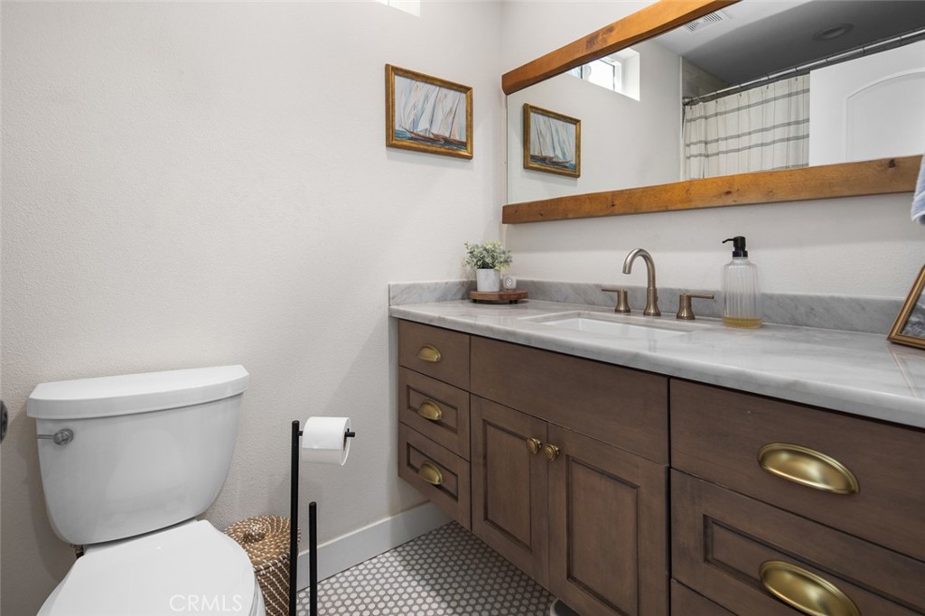 24162 Minnetonka Lane