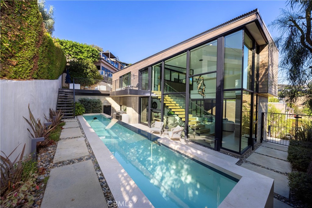 1414 Dunning Drive