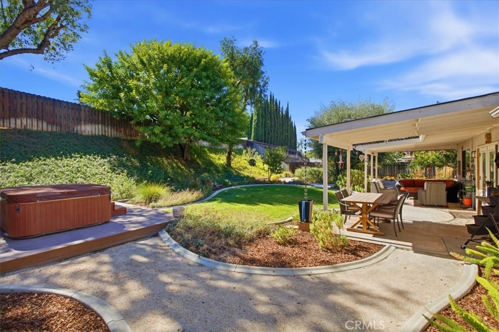 1418 Diamond Court
