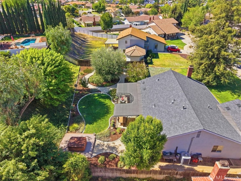 1418 Diamond Court