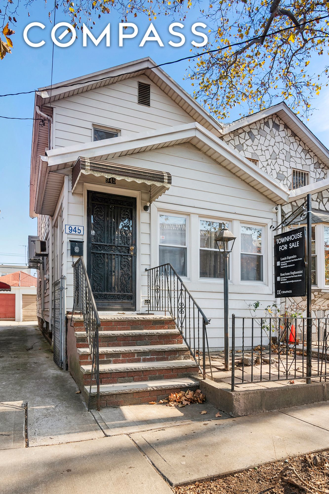 945 E 32nd Street