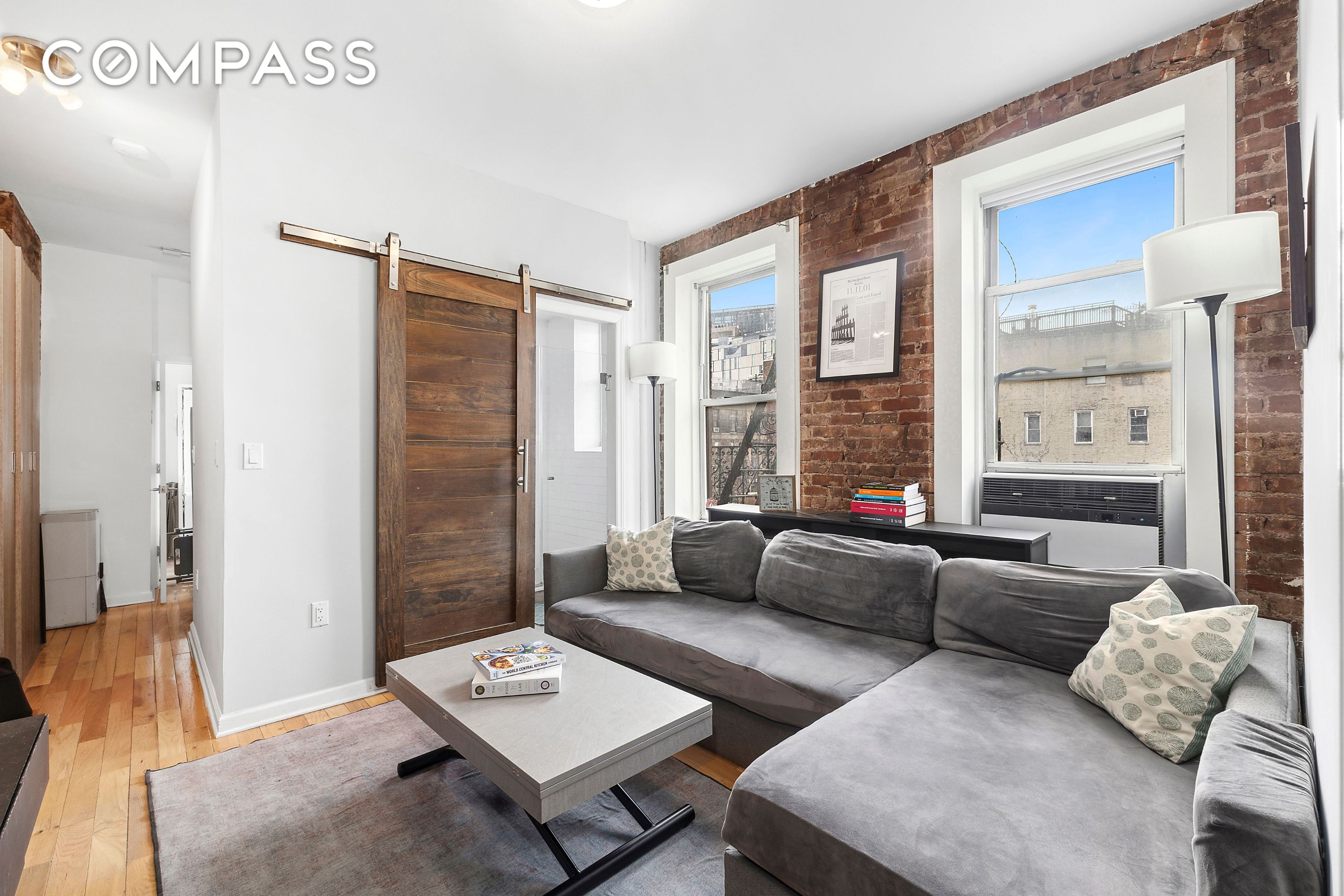 124 Thompson Street 21