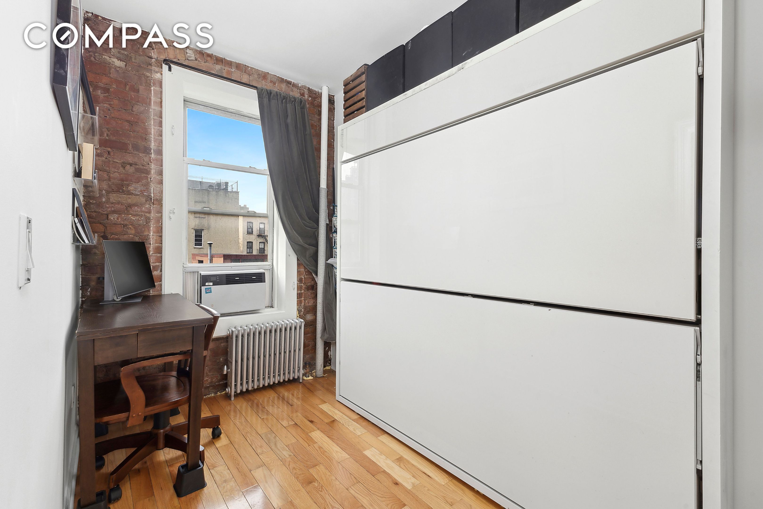 124 Thompson Street 21