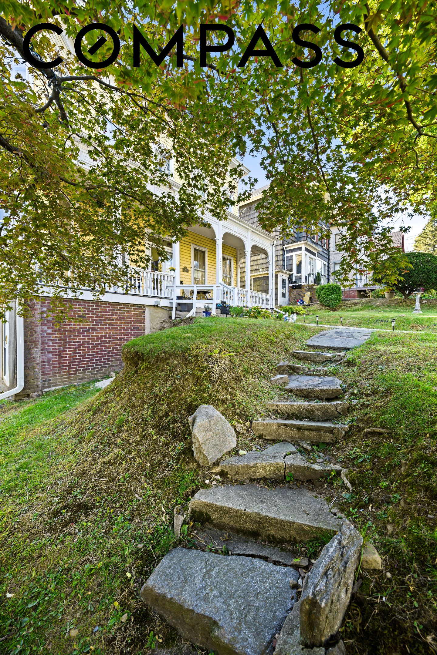 351 St Pauls Avenue
