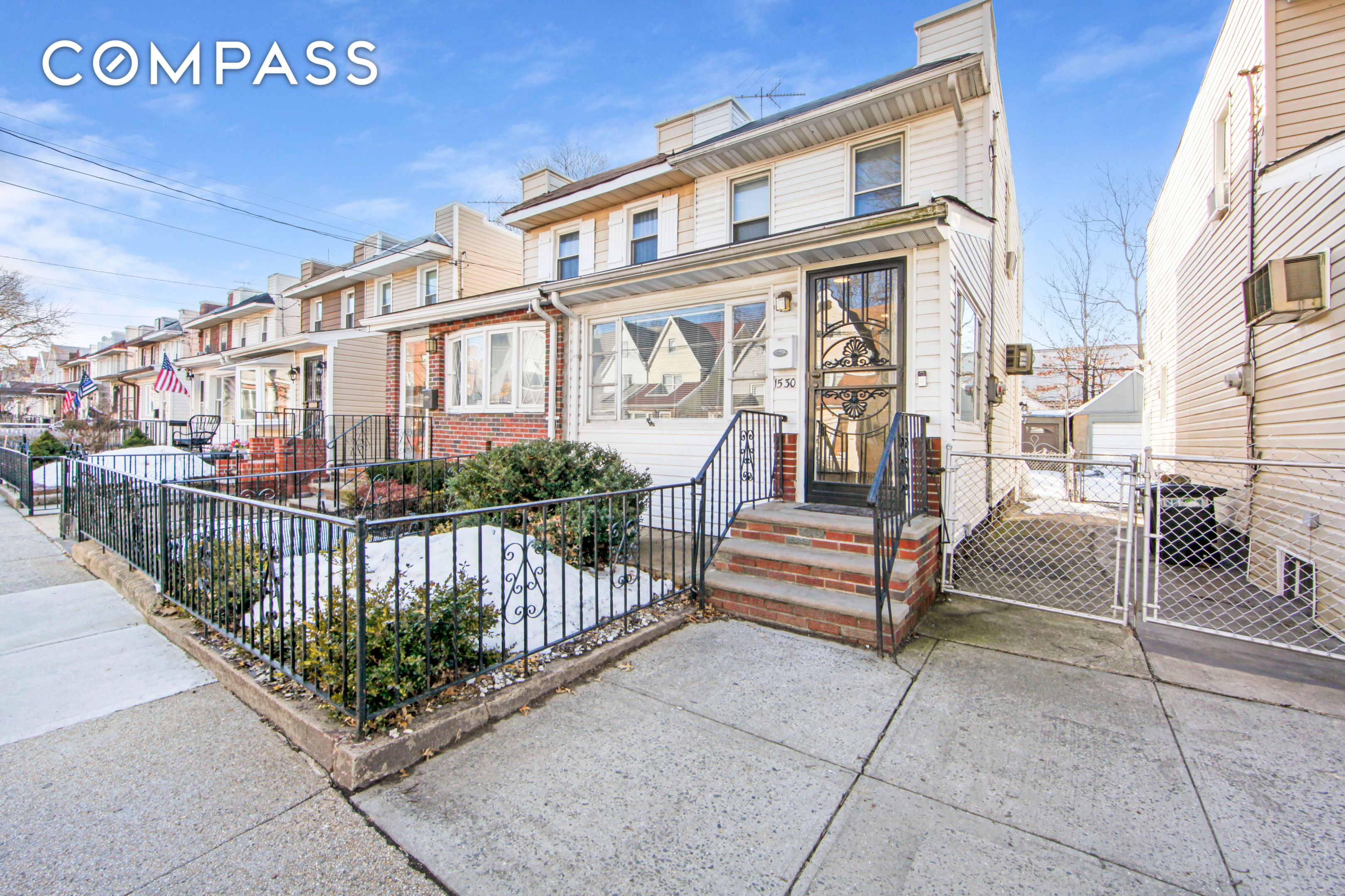 1530 E 51st Street
