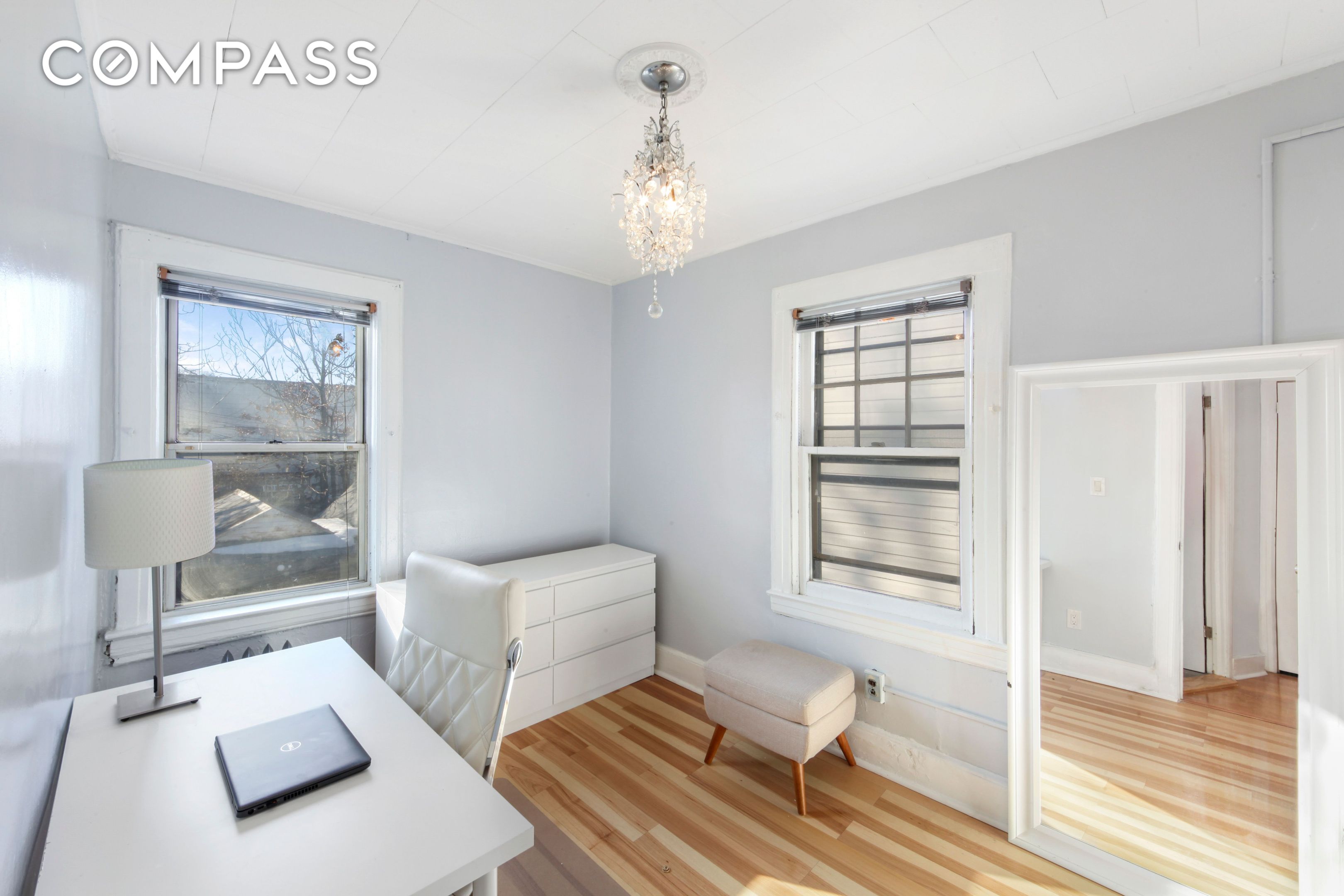 1530 E 51st Street