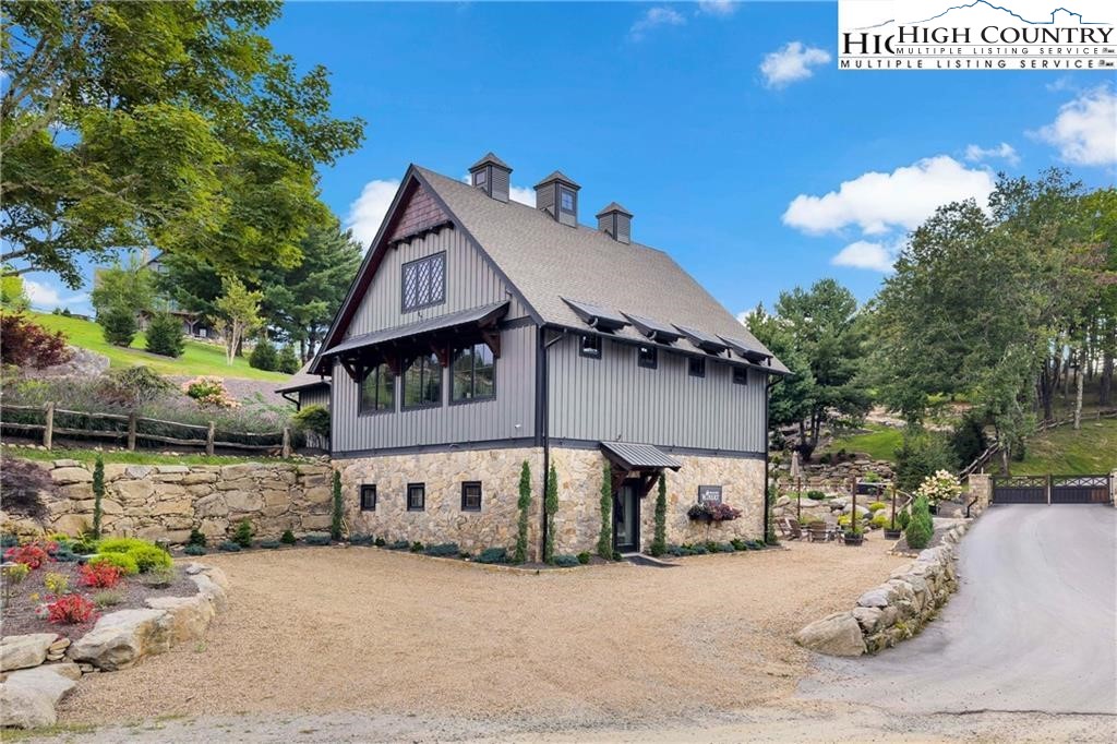 Lot 93 Peregrine Trail