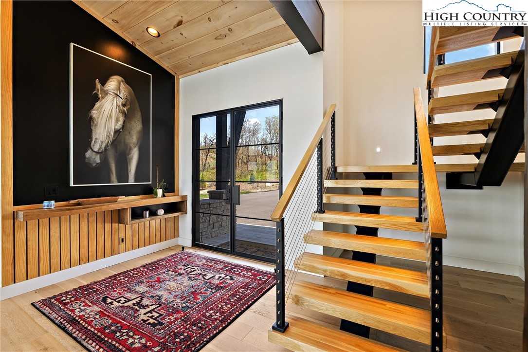 293 Lodge Ridge Trail