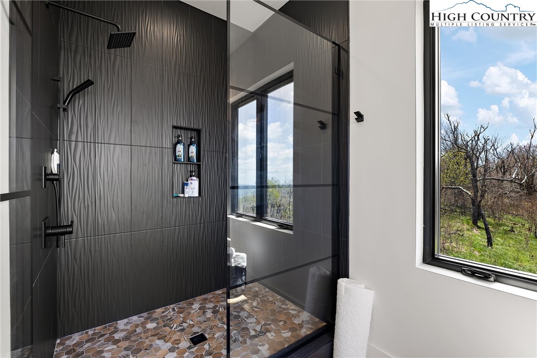 293 Lodge Ridge Trail