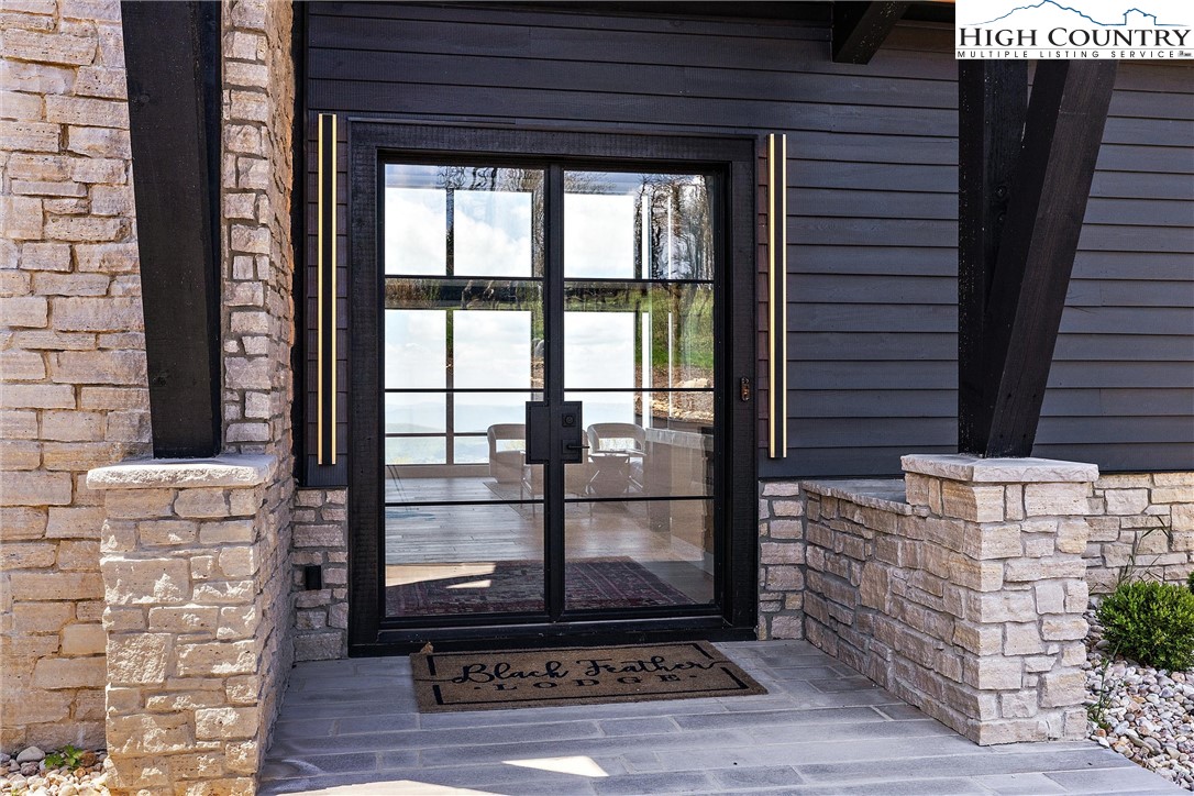 293 Lodge Ridge Trail
