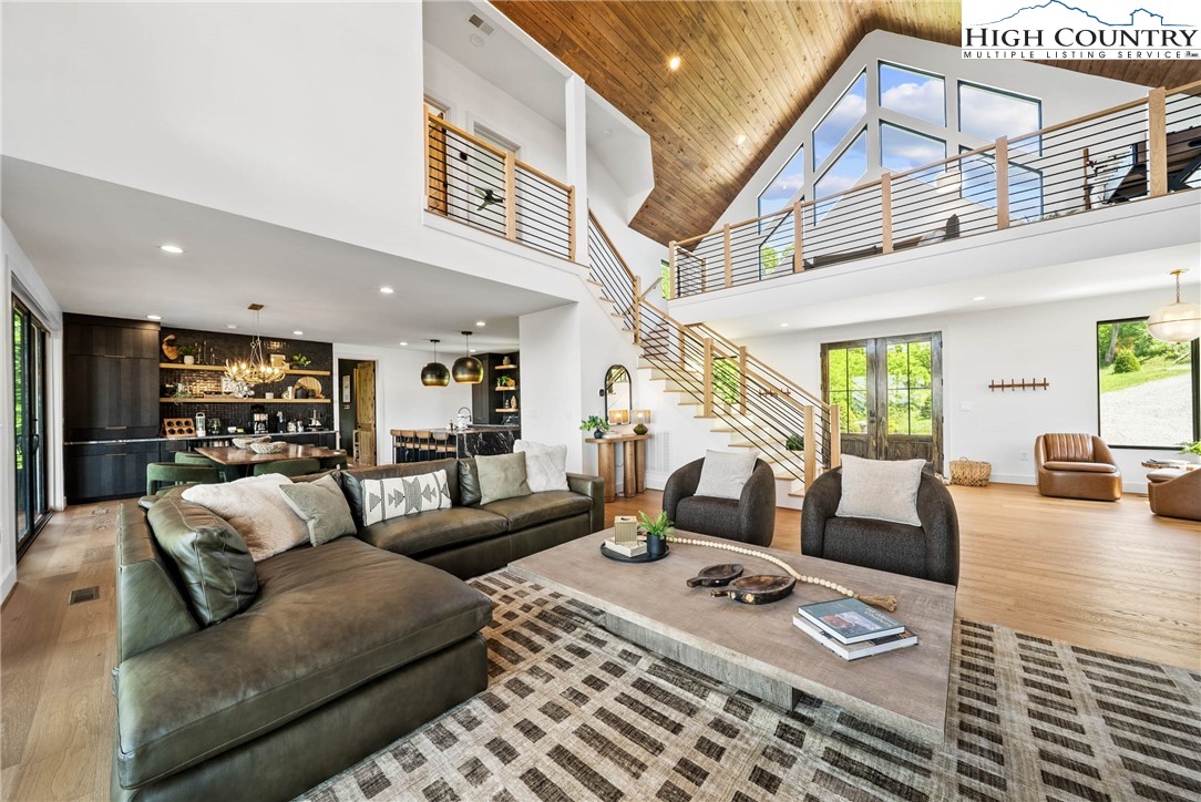 70 Fernwood Trail
