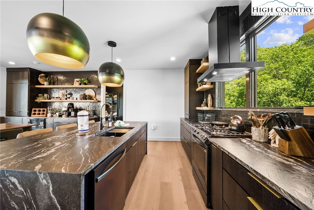 70 Fernwood Trail