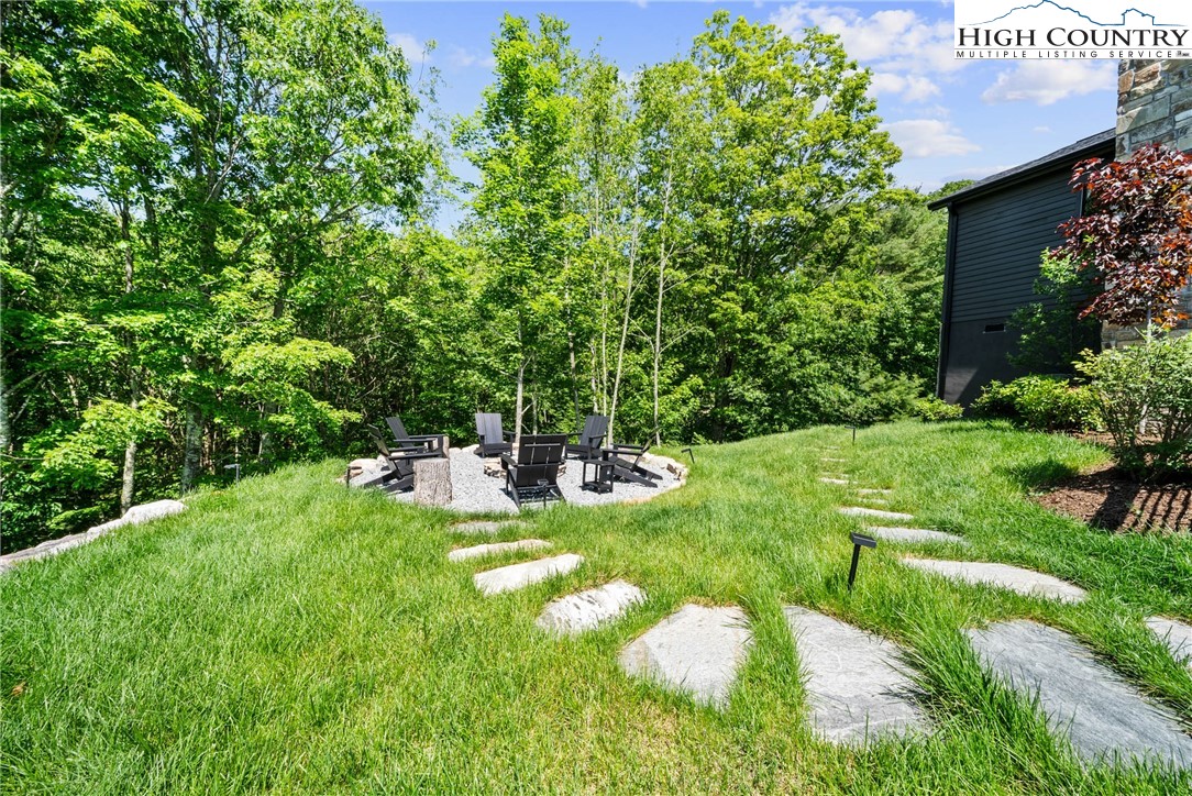 70 Fernwood Trail
