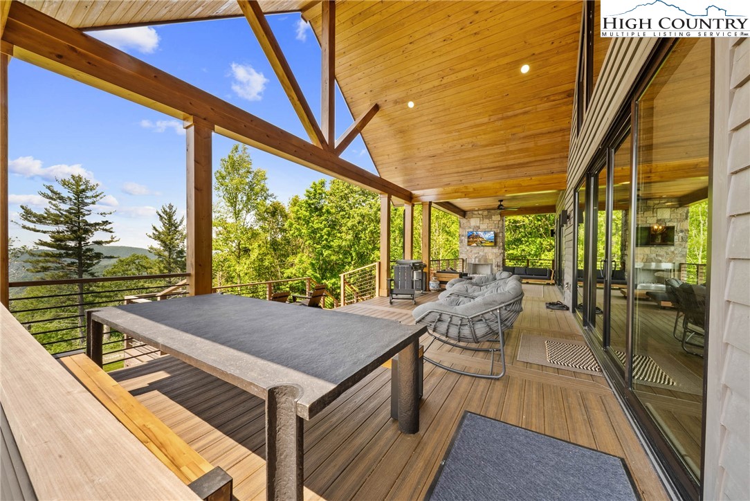 70 Fernwood Trail