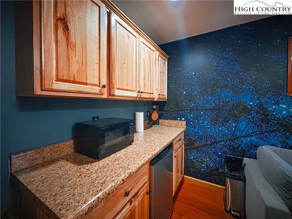 114 Spruce Hollow Road