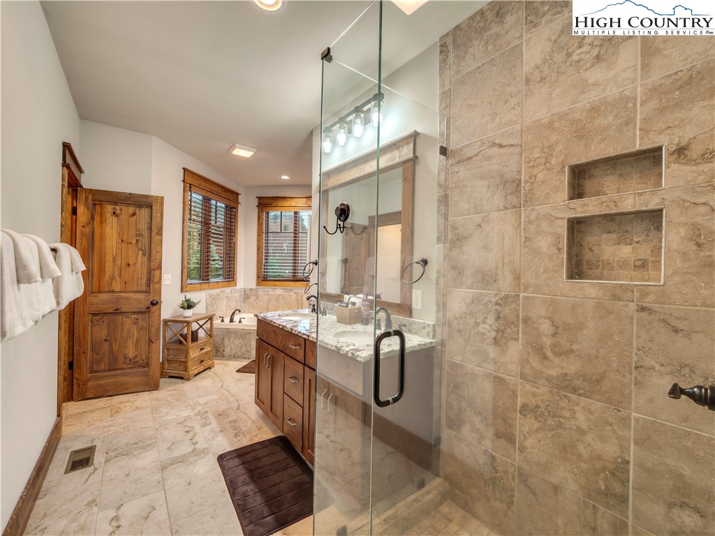 40 High Country Court