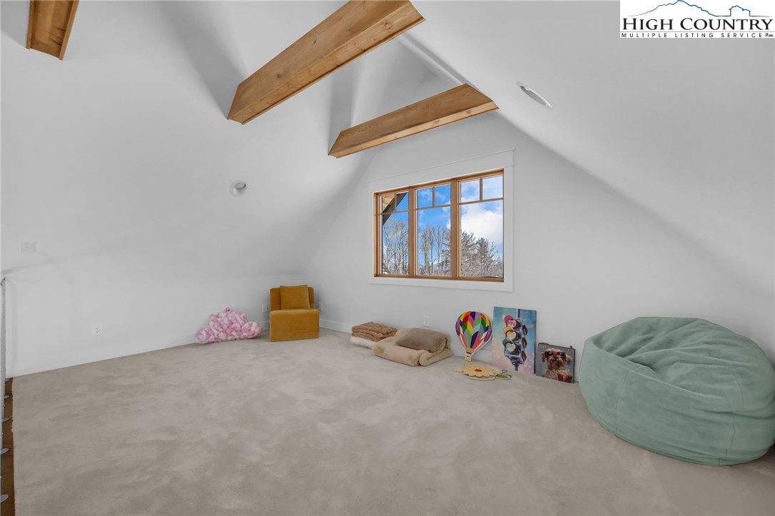 135 Vineyard Trail