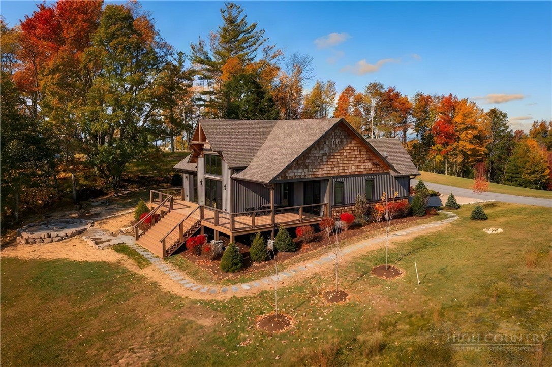 135 Vineyard Trail