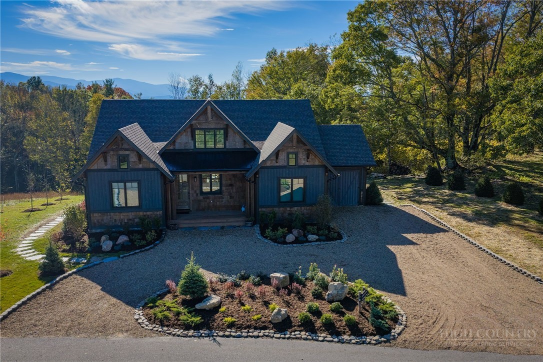 135 Vineyard Trail
