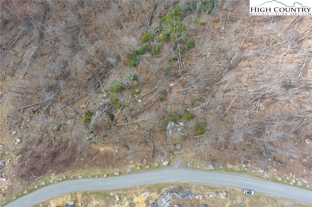 L-59 Eagle Cliff Trail