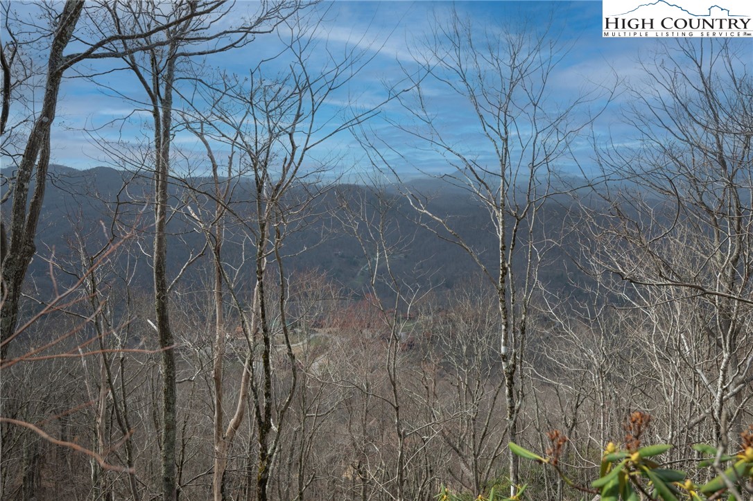 L-59 Eagle Cliff Trail