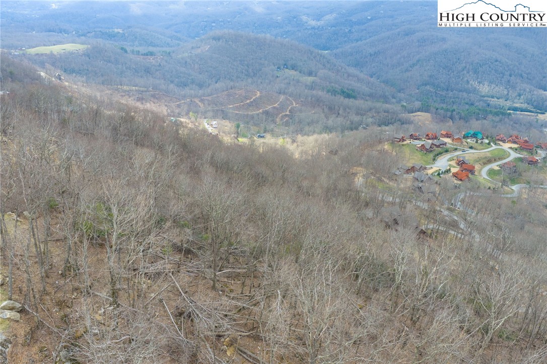 L-59 Eagle Cliff Trail