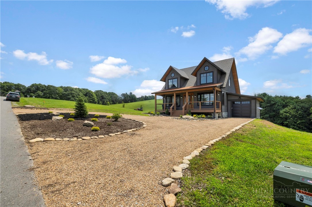 95 Vineyard Trail