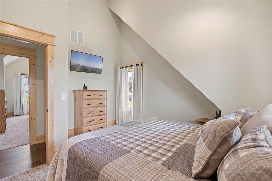 95 Vineyard Trail