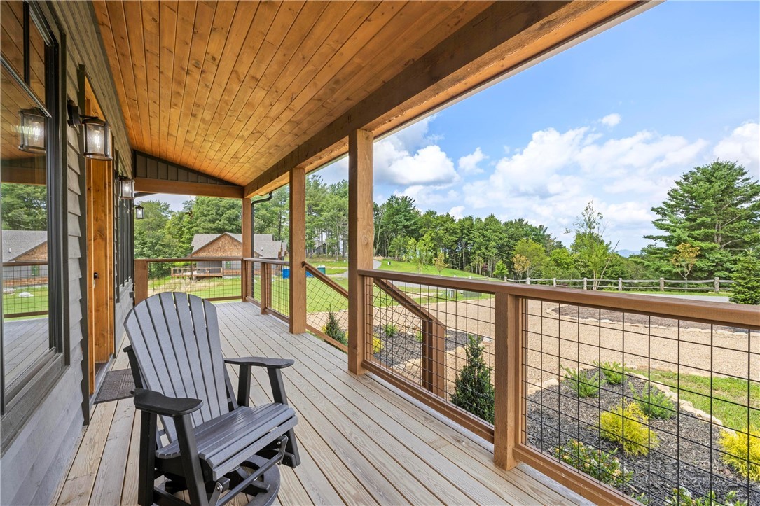 95 Vineyard Trail