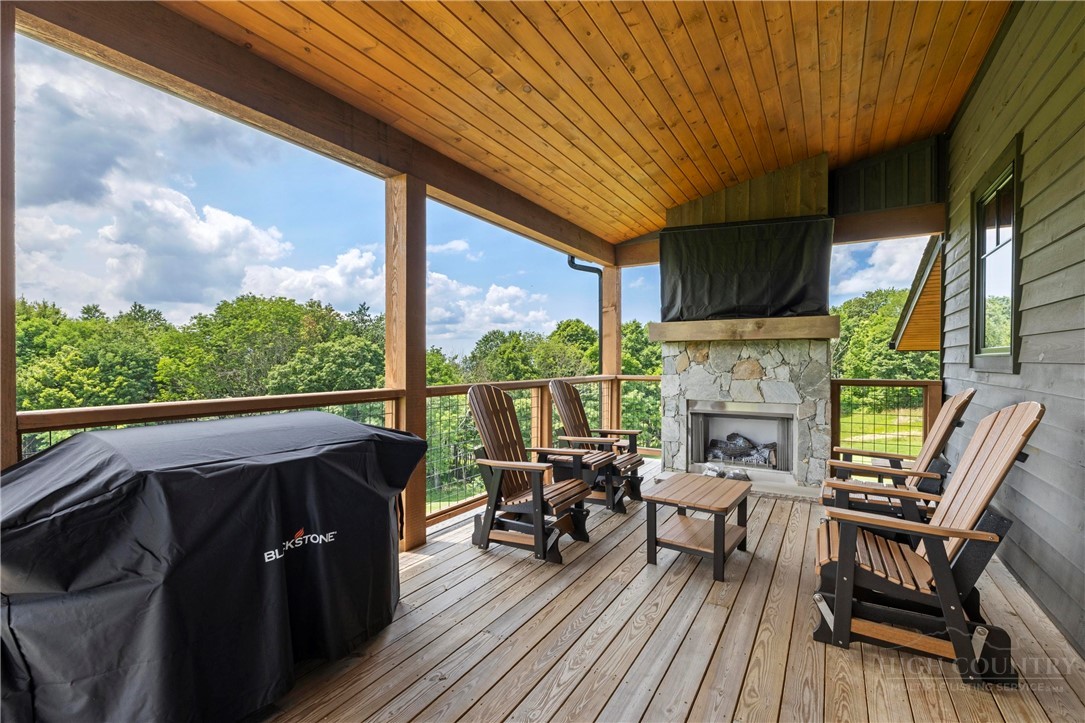 95 Vineyard Trail