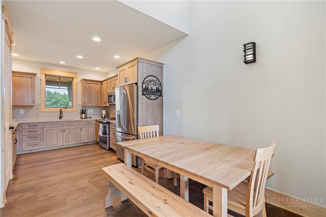 95 Vineyard Trail