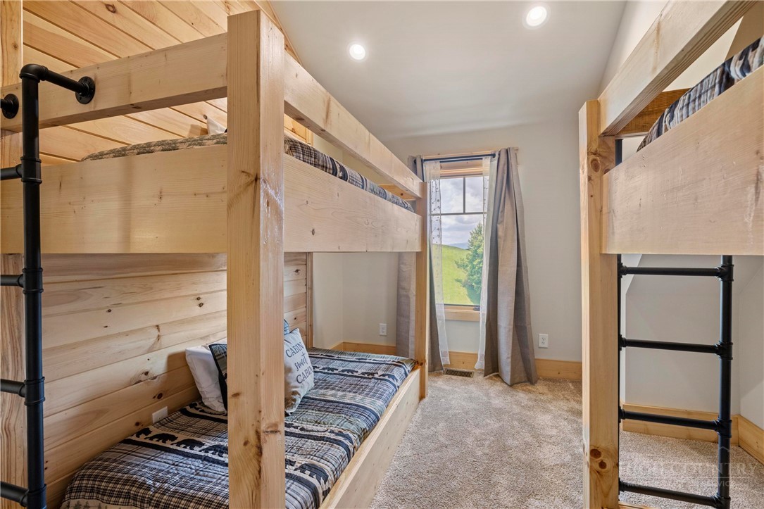 95 Vineyard Trail