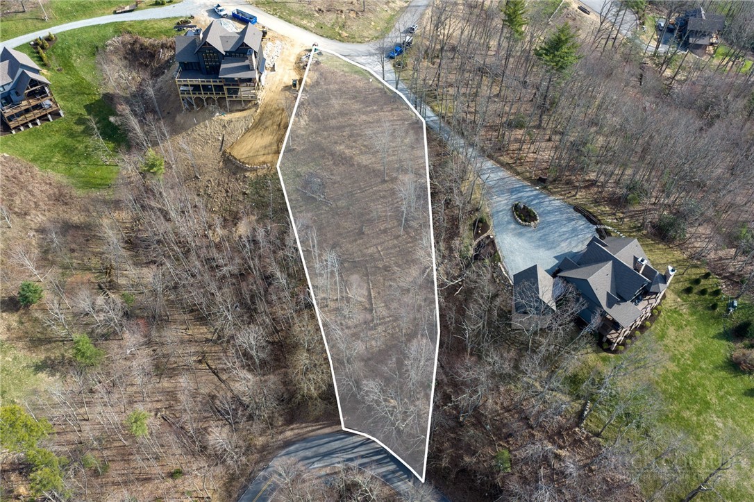 VR-19 Fernwood Trail