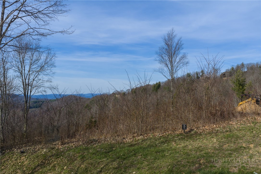 VR-19 Fernwood Trail