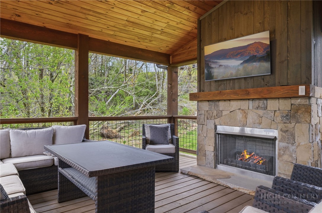 273 High Country Overlook