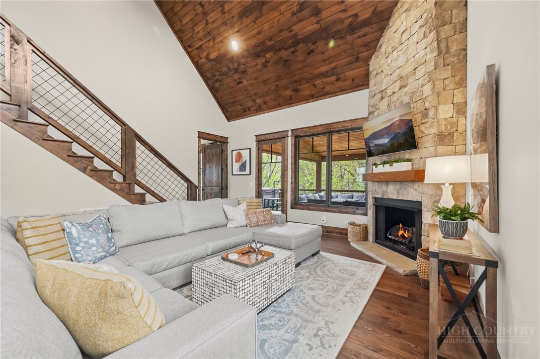 273 High Country Overlook