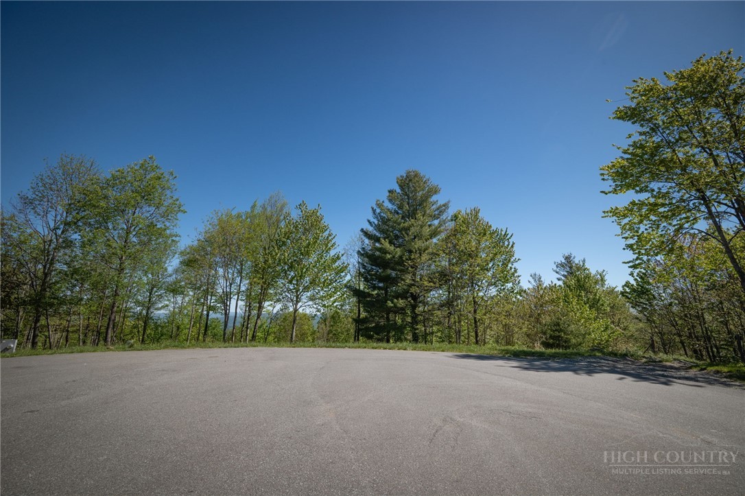 53 Eagle Creek Trail
