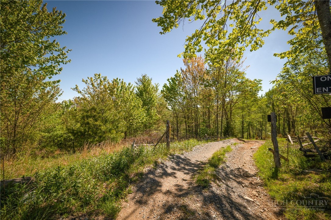 53 Eagle Creek Trail