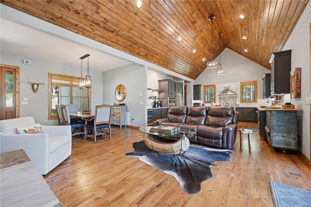 186 Firesong Lane