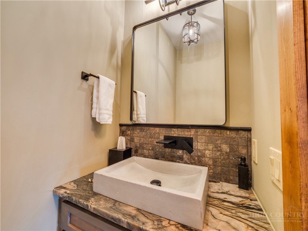 186 Firesong Lane