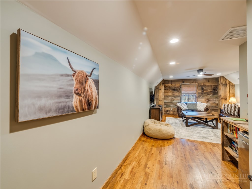 186 Firesong Lane