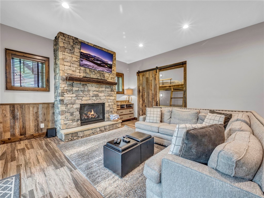 54 White Eagle Trail